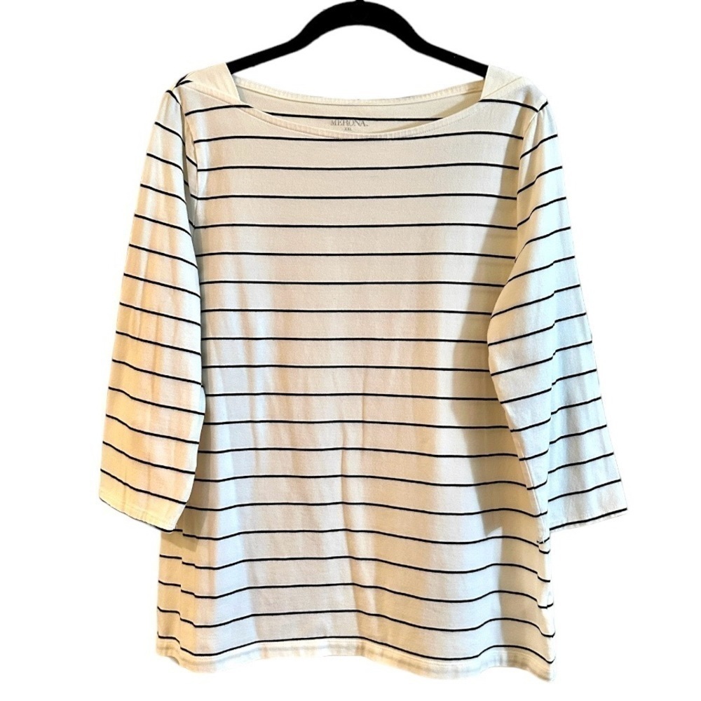 MERONA, WOMENS, BOAT NECK,3/4 SLEEVE TOP. WHITE WITH A THIN LINE STRIPE.SIZE XXL
